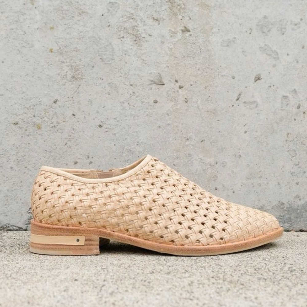 Freda Salvador Dawn Woven Loafer in Nude size 7.5